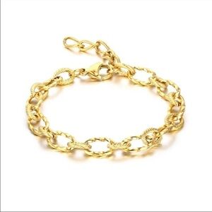 14K gold plated twisted links bracelet 7 inches hypoallergenic tarnish free
